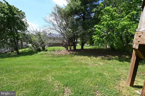 Exterior - 1416 2nd St, Lanham, MD 20706 photo 6 of 8
