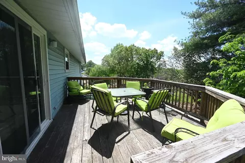 Exterior - 1416 2nd St, Lanham, MD 20706 photo 2 of 8