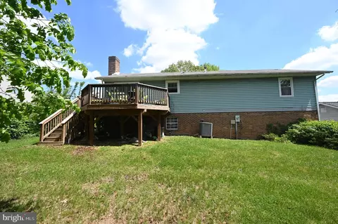 Exterior - 1416 2nd St, Lanham, MD 20706 photo 3 of 8