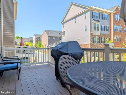 Exterior - 10100 Aerospace Rd, Lanham, MD 20706 photo 2 of 5