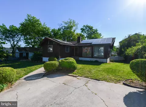 1019 Cedar Heights Dr, Capitol Heights, MD 20743