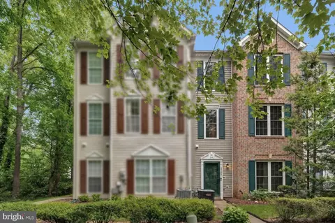 3708 Elmcrest Ln, Bowie, MD 20716