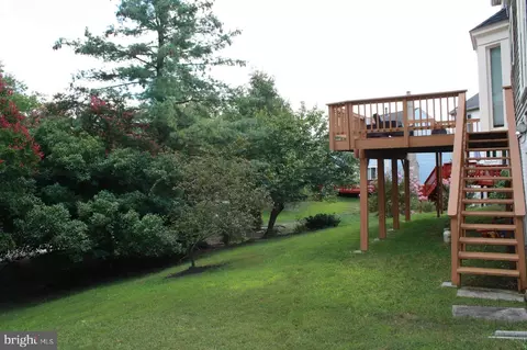 Exterior - 8606 Compass Ct, Laurel, MD 20708 photo 4 of 5