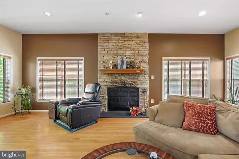 Living - Undisclosed, Bowie, MD 20721 photo 4 of 4
