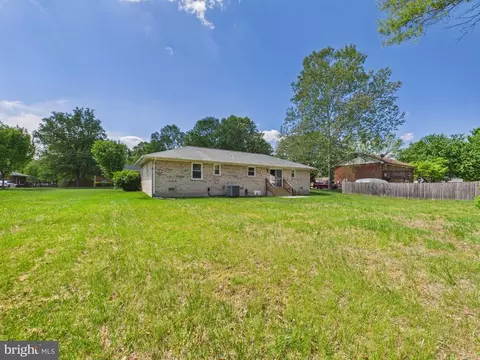 Exterior - 9604 Middleridge Ct, Brandywine, MD 20613 photo 5 of 8