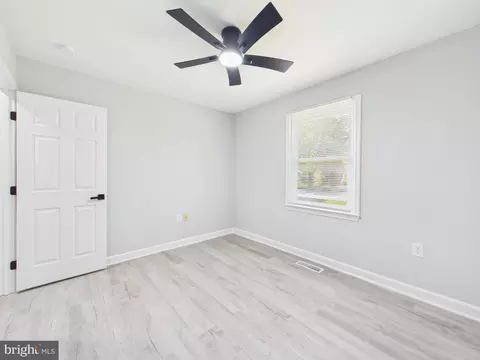 Bedroom - 9604 Middleridge Ct, Brandywine, MD 20613 photo 5 of 7