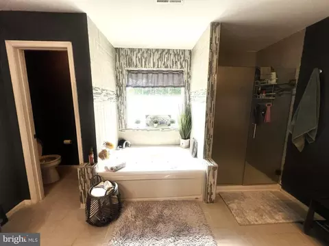Bath - 16600 Mannington Rd, Accokeek, MD 20607 photo 1 of 1
