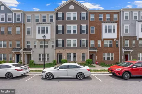 10545 Jim Lovell Ln, Lanham, MD 20706