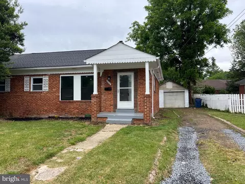 6604 23rd Pl, Hyattsville, MD 20782