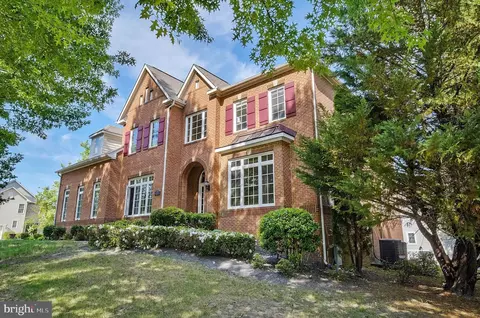 2615 Galeshead Dr, Marlboro, MD 20774