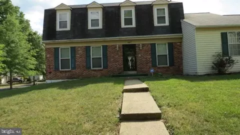 407 Taurus Dr, Fort Washington, MD 20744