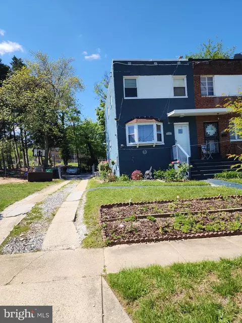 1821 Longfellow St, Hyattsville, MD 20782