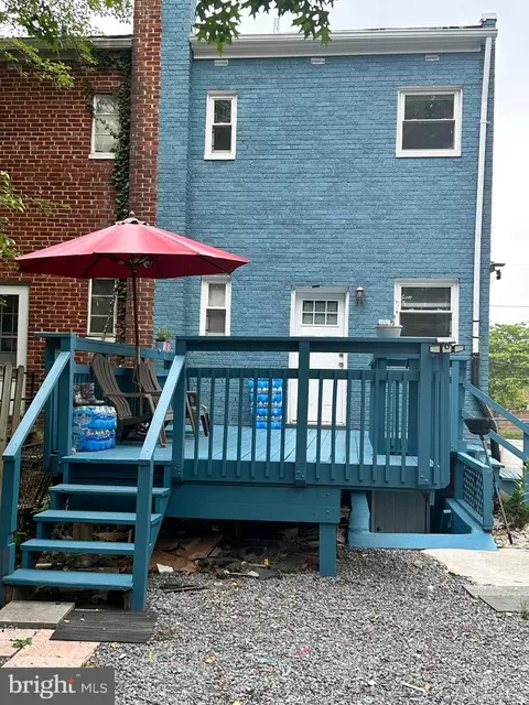1821 Longfellow St, Hyattsville, MD 20782