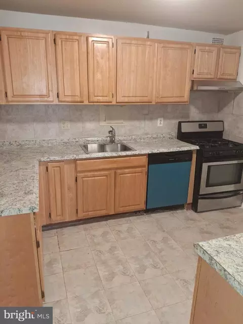 1836 Metzerott Rd #222, Hyattsville, MD 20783