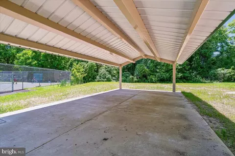 Exterior - 1004 Arbor Park Pl, Bowie, MD 20721 photo 9 of 10