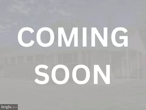 710 Farmington Rd W, Accokeek, MD 20607