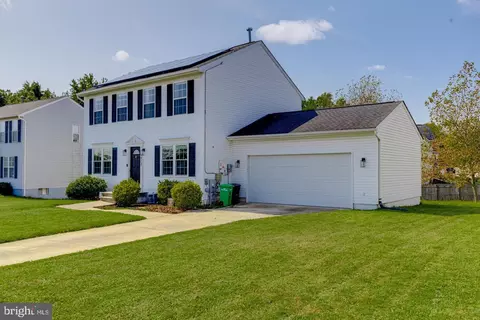 10817 Marathon Dr, Marlboro, MD 20772