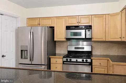 Kitchen - 14302 Delcastle Dr, Bowie, MD 20721 photo 2 of 2