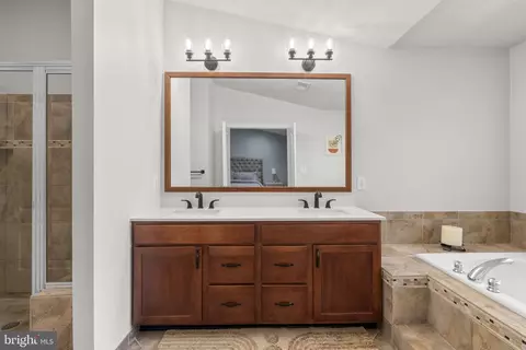 Bath - 4005 Ranch Rd, Marlboro, MD 20772 photo 1 of 2