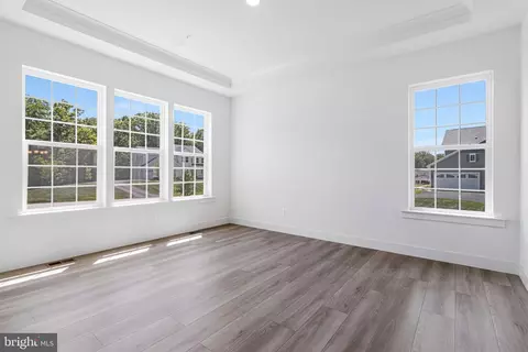 Living - 2007 Saint James Rd, Accokeek, MD 20607 photo 1 of 6