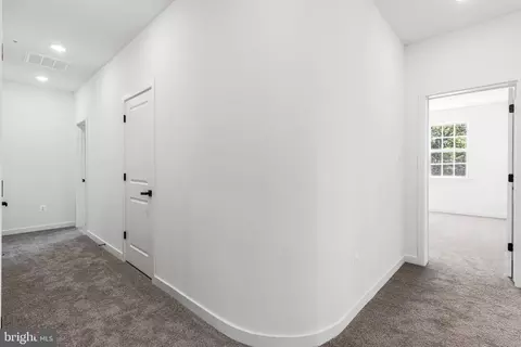 Entry Way - 2007 Saint James Rd, Accokeek, MD 20607 photo 23 of 32