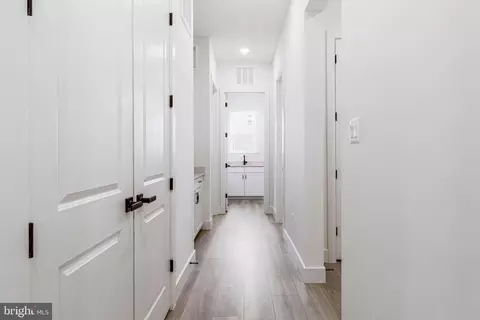 Entry Way - 2007 Saint James Rd, Accokeek, MD 20607 photo 13 of 32
