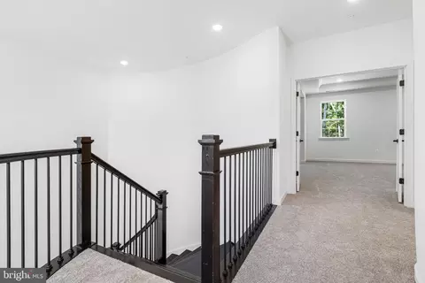 Entry Way - 2007 Saint James Rd, Accokeek, MD 20607 photo 20 of 32