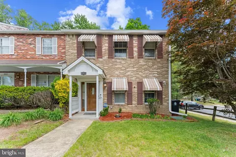 8914 Simeon Ct, Marlboro, MD 20772