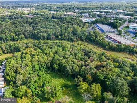 View/Area - 9310 Crandall Rd, Lanham, MD 20706 photo 6 of 14