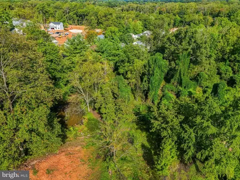 View/Area - 9310 Crandall Rd, Lanham, MD 20706 photo 13 of 14