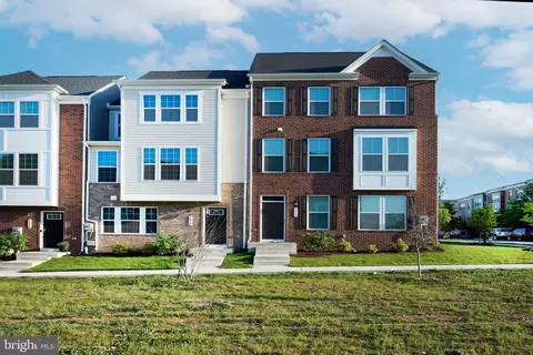 5418 Manor Park Dr, Marlboro, MD 20772
