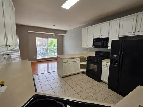 Kitchen - 1113 Ring Bill Loop, Marlboro, MD 20774 photo 1 of 2