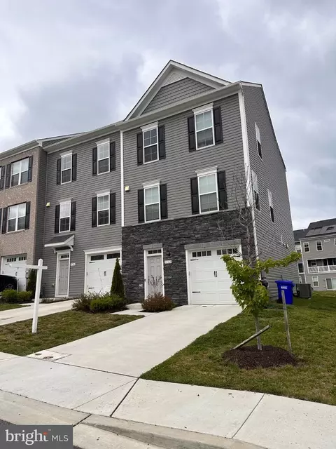 1042 High Point Trl, Laurel, MD 20707
