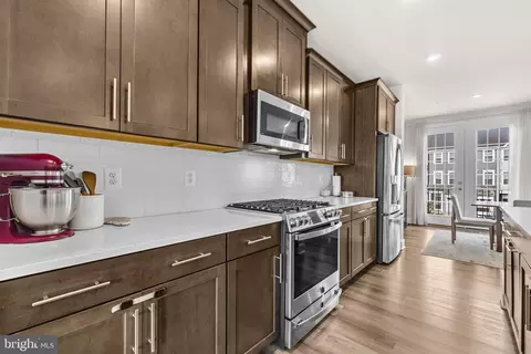 Kitchen - 3837 Polo Pl, Marlboro, MD 20772 photo 2 of 2