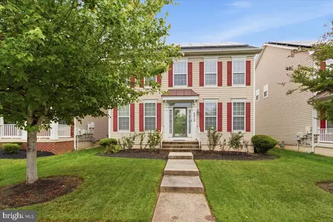 2212 Saint Josephs Dr, Bowie, MD 20721