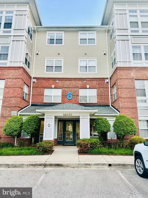 14000 New Acadia Ln #404, Marlboro, MD 20774