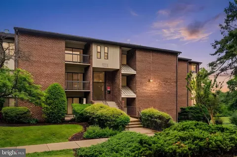 11212 Cherry Hill Rd #301, Beltsville, MD 20705