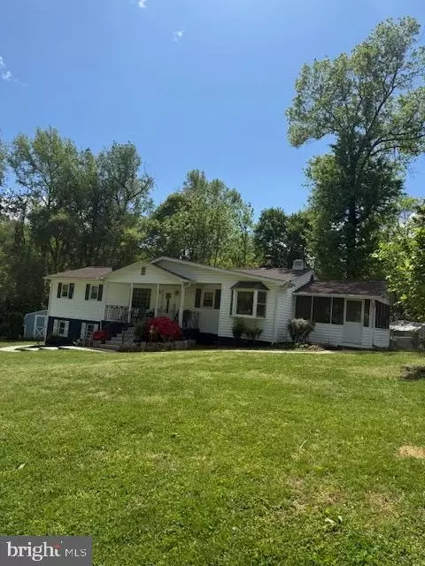 12601 Livingston Rd, Fort Washington, MD 20744