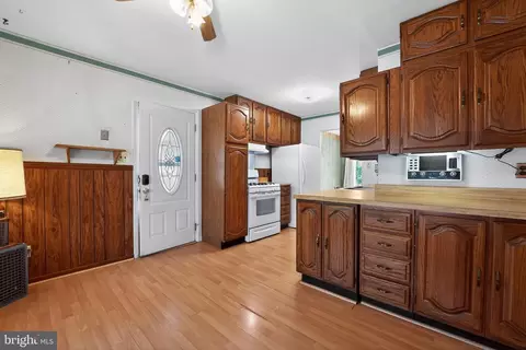 Entry Way - 7012 Redmiles Rd, Laurel, MD 20707 photo 2 of 2