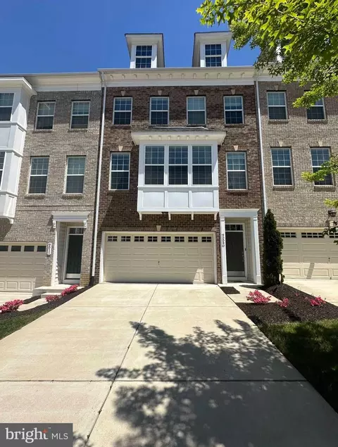 9009 Village Springs Dr, Marlboro, MD 20772