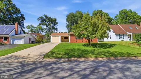 2914 Barrister Ln, Bowie, MD 20715
