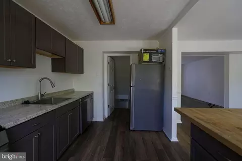 Entry Way - 12836 Claxton Dr #4-E, Laurel, MD 20708 photo 1 of 1