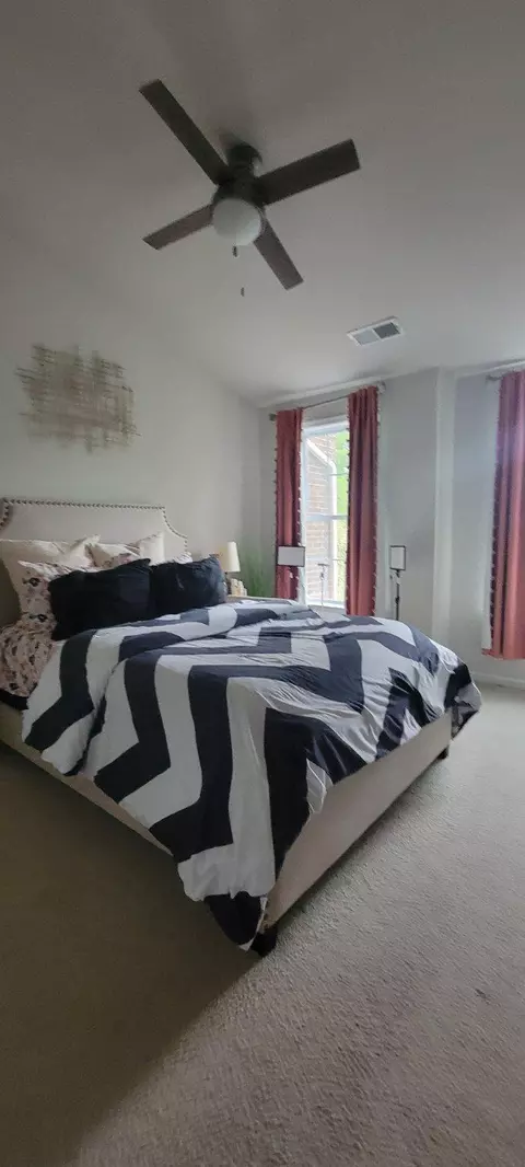 Bedroom - 10716 Flying Change Ct, Marlboro, MD 20772 photo 3 of 4