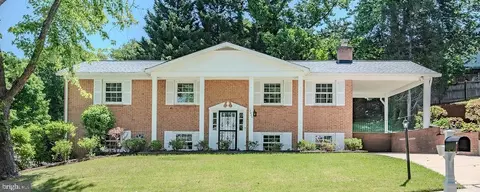 12804 Peace Dr, Fort Washington, MD 20744