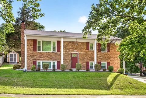 9015 Dixon Dr, Clinton, MD 20735