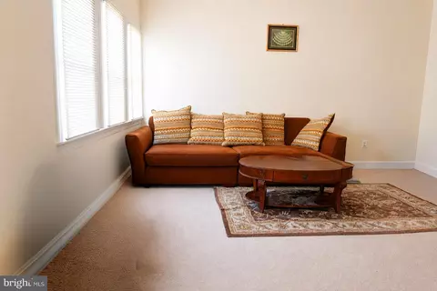 Living - 12802 Willow Marsh Ln, Bowie, MD 20720 photo 8 of 8