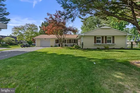 3817 Winchester Ln, Bowie, MD 20715