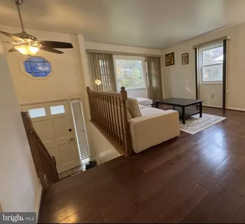 Entry Way - 212 11th St, Laurel, MD 20707 photo 5 of 5