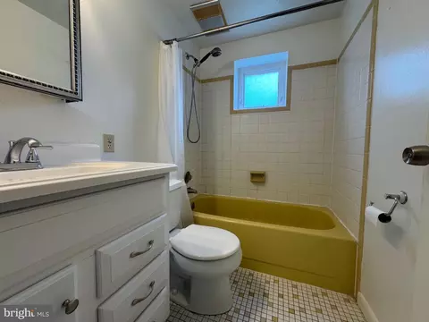 Bath - 212 11th St, Laurel, MD 20707 photo 1 of 4