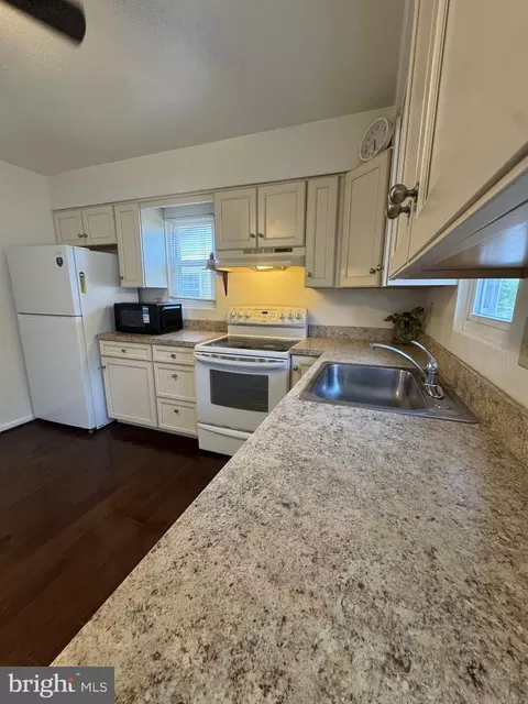 Kitchen - 212 11th St, Laurel, MD 20707 photo 2 of 2